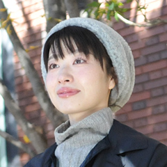 足立 恵美子さん