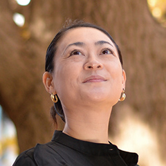 荒井 由理さん